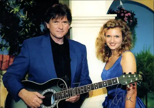 Ak Musikgruppe Fischer & Fischer, Sänger, Gitarre