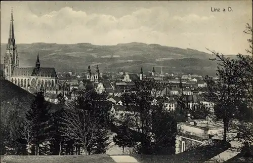 Ak Linz an der Donau Oberösterreich, Ortsansicht, Kirche