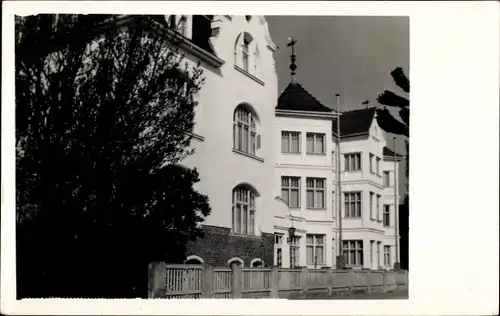 Foto Ak Ostseebad Bansin Heringsdorf auf Usedom, Gebäudepartie