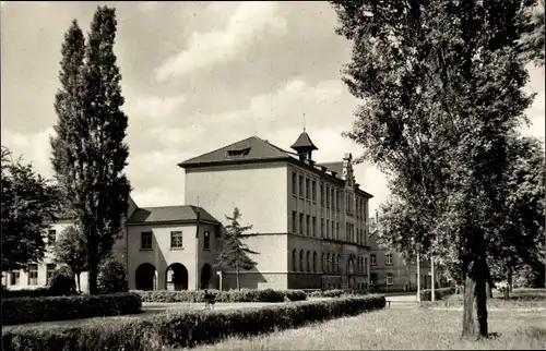 Ak Naunhof bei Leipzig, Schule