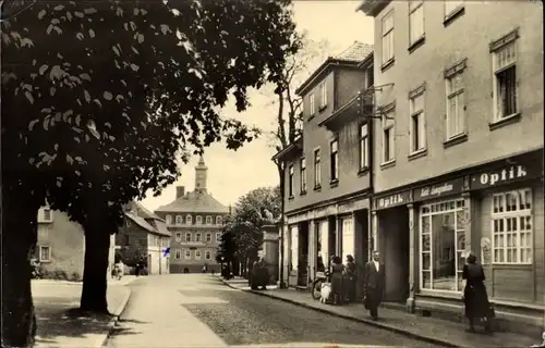 Ak Ohrdruf in Thüringen, Poststraße, Optiker Geschäft, Passanten