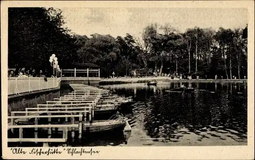 Ak Berlin Zehlendorf, Schlachtensee, Alte Fischerhütte, Bootsstation