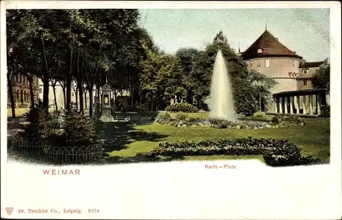 Ak Weimar in Thüringen, Karlsplatz, Springbrunnen, Denkmal