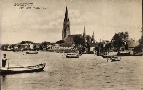 Ak Schleswig an der Schlei, Dom vom Kloster aus, Boote