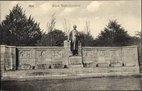 Ak Kiel, Klaus Groth-Denkmal