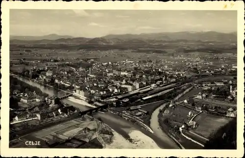 Foto Ak Celje Cilli Slowenien, Panorama, Fliegeraufnahme