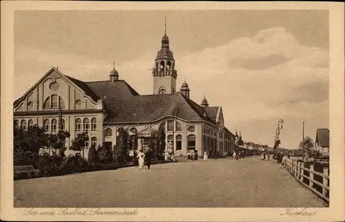 Ak Świnoujście Swinemünde Pommern, Strandpromenade am Kurhaus