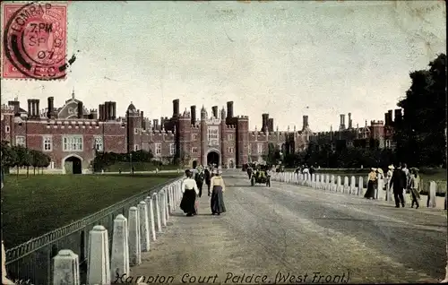 Ak Hampton Richmond upon Thames London England, Court Palace