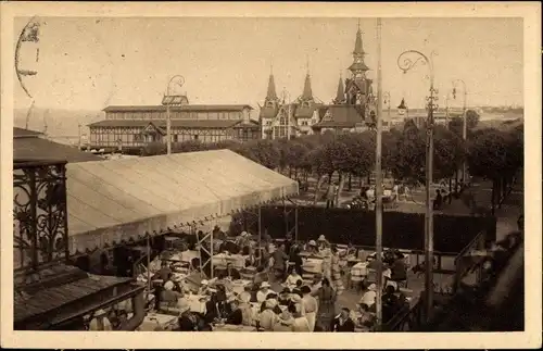 Ak Ostseebad Heringsdorf auf Usedom, Kurplatz und Brückeneingang