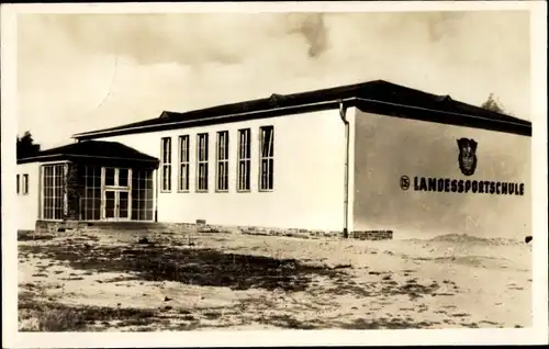 Ak Werdau in Sachsen, Landessportschule, Turnhalle