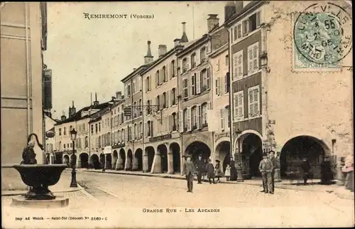 Ak Remiremont Lothringen Vosges, Grande Rue, Les Arcades