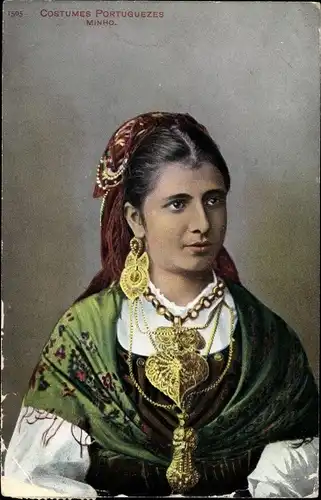 Ak Costumes Portuguezes, Minho, Frau in Volkstracht