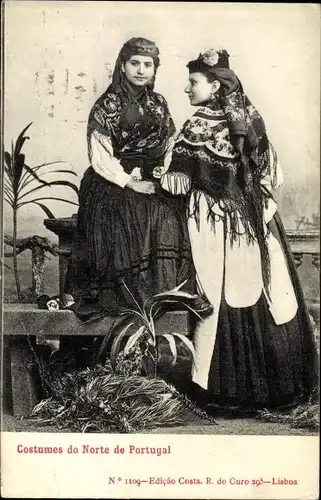 Ak Costumes do Norte de Portugal