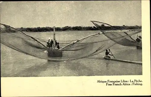 Ak Brazzaville Französisch-Kongo, Fischfang, Fischerboote, Fischernetze