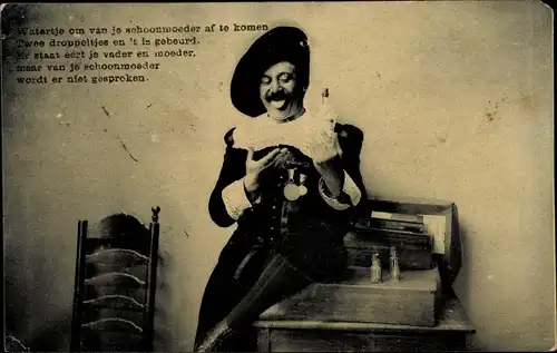 Ak Mann mit Orden und Schnapsflasche