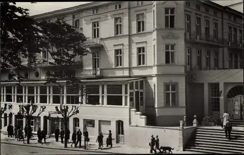 Ak Ostseebad Sellin auf Rügen, Kurhaus
