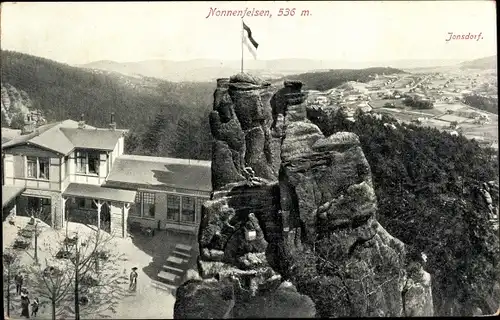 Ak Jonsdorf in Sachsen, Zittauer Gebirge, Nonnenfelsen, Fahne