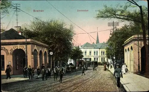 Ak Bremen, Straßenpartie mit Passanten am Doventor