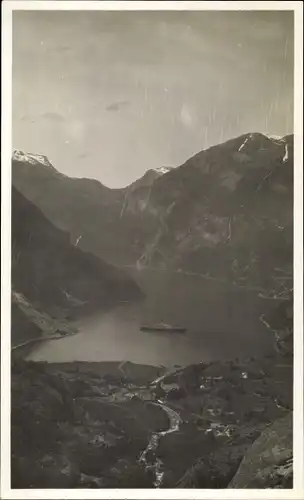 Ak Geirangerfjord Norwegen, Gesamtansicht