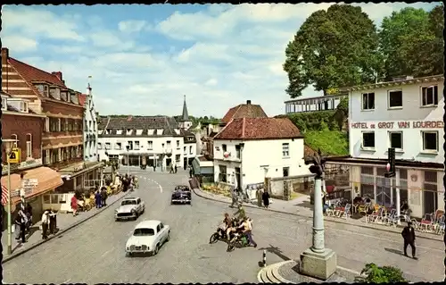 Ak Valkenburg Limburg Niederlande, Grendelplein met Monument, Hotel de Grot van Lourdes
