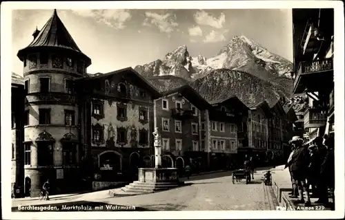 Ak Berchtesgaden Oberbayern, Marktplatz mit Watzmann