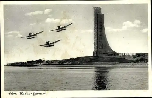 Ak Ostseebad Laboe, Marine Ehrenmal, Wasserflugzeuge