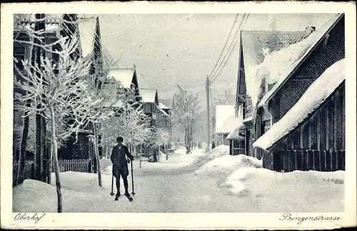 Ak Oberhof im Thüringer Wald, Prinzenstraße, Skifahrer