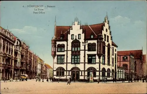 Ak Düsseldorf am Rhein, Blick von der Straße auf das Postamt