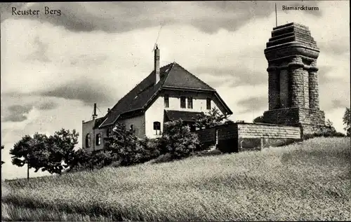 Ak Reust Rückersdorf in Thüringen, Reuster Berg, Haus von Oswin Hilbert, Bismarckturm