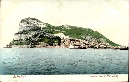Ak Gibraltar, Felsen aus der Bucht
