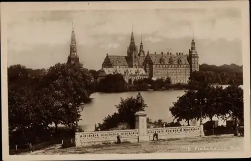 Ak Hillerød Hilleröd Dänemark, Frederiksborg Slot