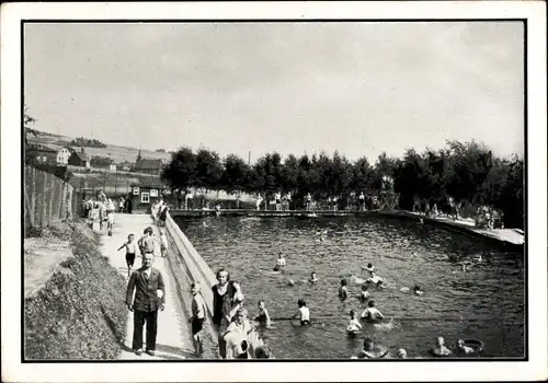 Ak Lauter Bernsbach im Erzgebirge Sachsen, Schwimmbad, Naturheilverein, Badegäste