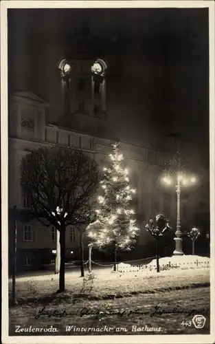 Ak Zeulenroda Triebes Thüringen, Winternacht am Rathaus