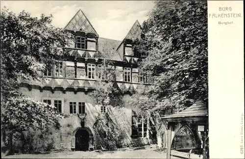 Ak Pansfelde Falkenstein im Harz, Burg Falkenstein, Burghof