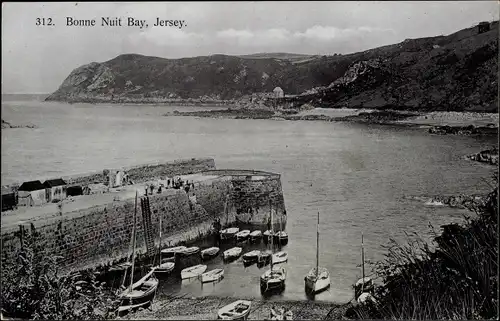 Ak Channel Island-Trikot