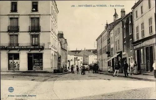 Ak Bruyères Vosges, Rue d'Alsace