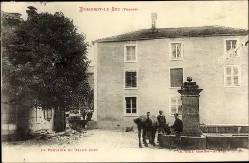 Ak Dombrot le Sec Vosges, La Fontaine du Grand Cout