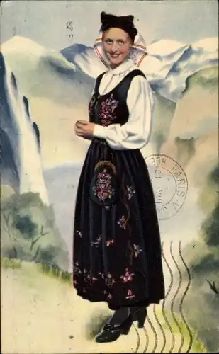 Ak Norwegische junge Frau in traditioneller Tracht