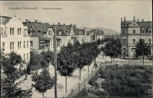 Ak Dresden Ost Tolkewitz, Theodorstraße, Straßenpartie, Wohngebäude, Garten