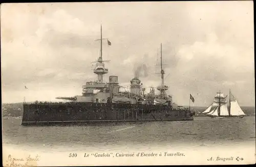 Ak Französisches Kriegsschiff, Le Gaulois, Cuirasse d'Escadre a Tourelles