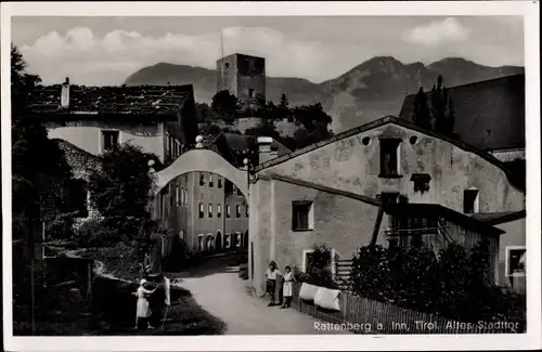 Ak Rattenberg in Tirol, Altes Stadttor