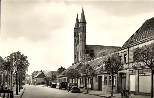 Ak Kyritz in der Prignitz, Untere Sebastian Bach Straße, Kirche