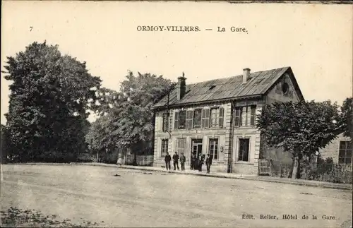 Ak Ormoy Villers Oise, der Bahnhof