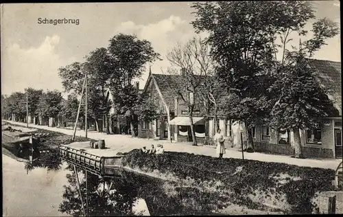 Ak Schagerbrug Nordholland Niederlande, Partie am Kanal