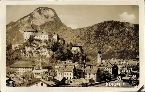Ak Kufstein in Tirol, Teilansicht mit Schloss