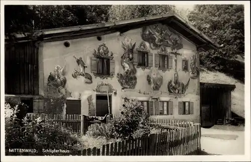 Ak Mittenwald in Oberbayern, Schlipferhaus, Fassadenbemalung