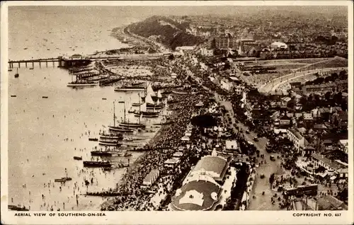 Ak Southend on Sea Essex England, Aerial View