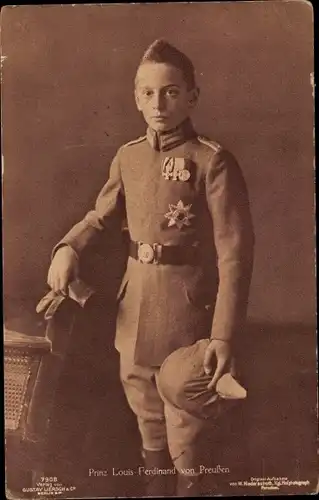 Ak Prinz Louis Ferdinand von Preußen in Uniform, Standportrait