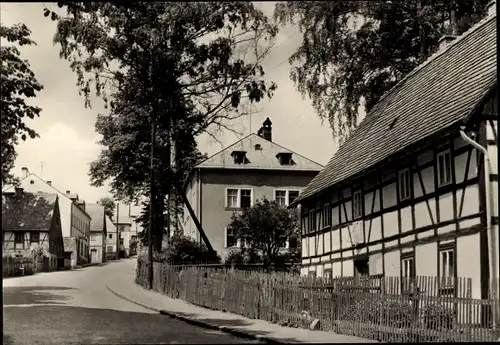 Ak Erdmannsdorf Augustusburg im Erzgebirge, Straße der Befreiung