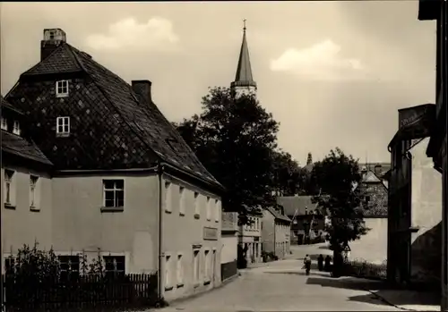 Ak Neuhausen im Erzgebirge, Straßenpartie